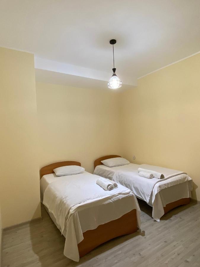 Guest House “Timote” Koetaisi Buitenkant foto